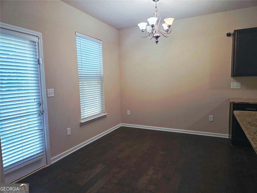 7088 Creeksong Drive Property Photo 7