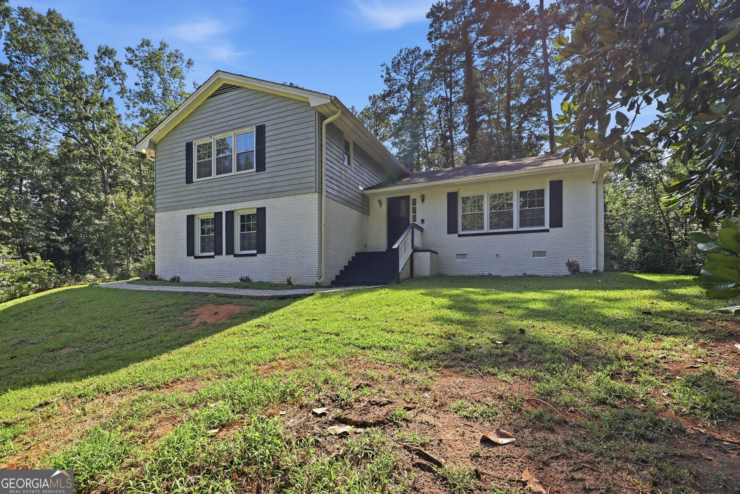 3 Stonewood Court Property Photo 2