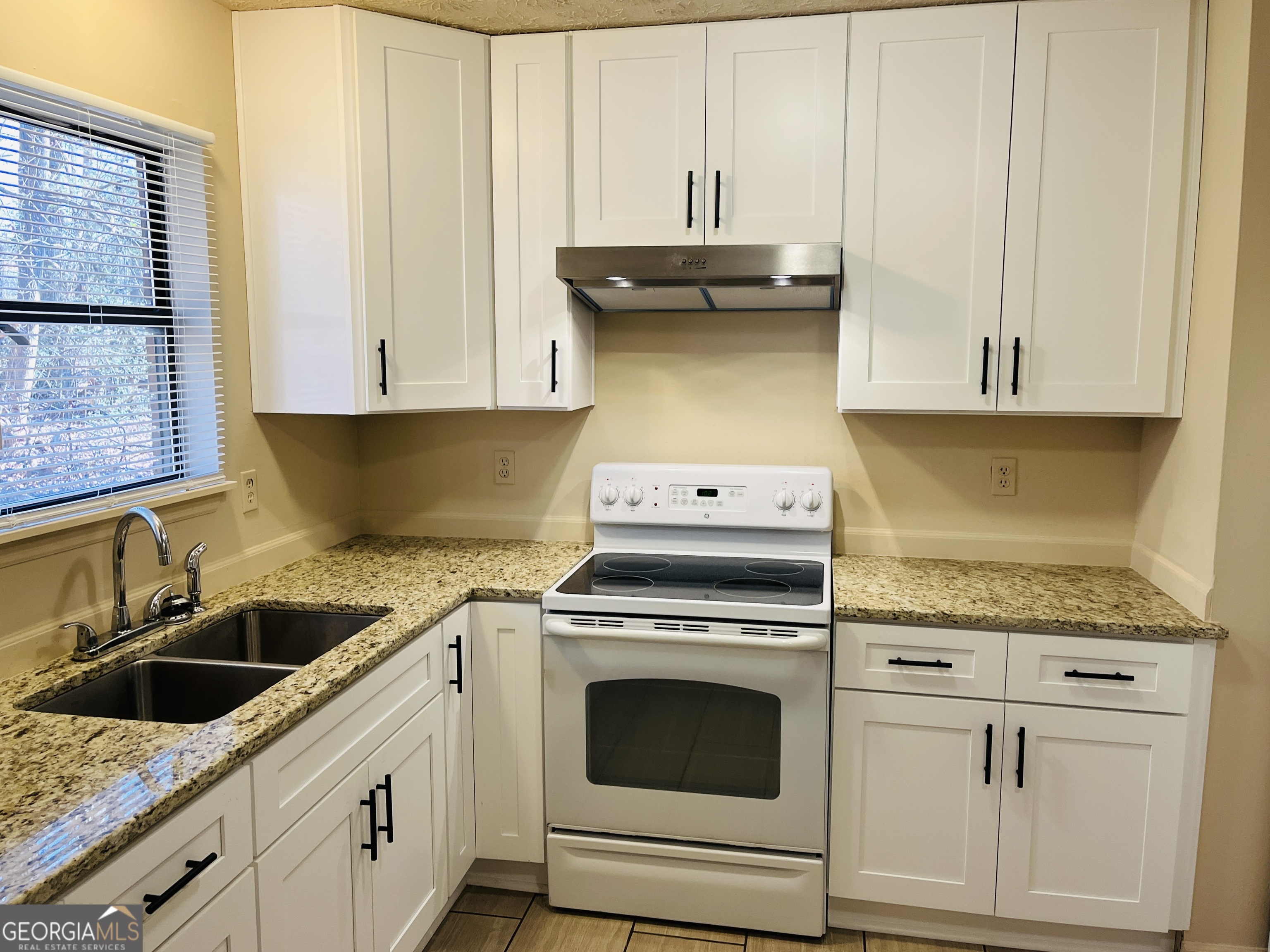 4120 Midway Road # 4120 Property Photo 7