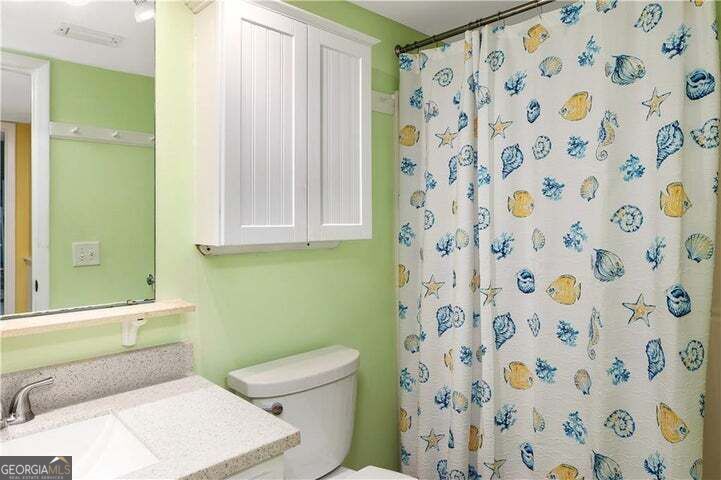 1524 Wood Avenue # 215 Property Photo 8