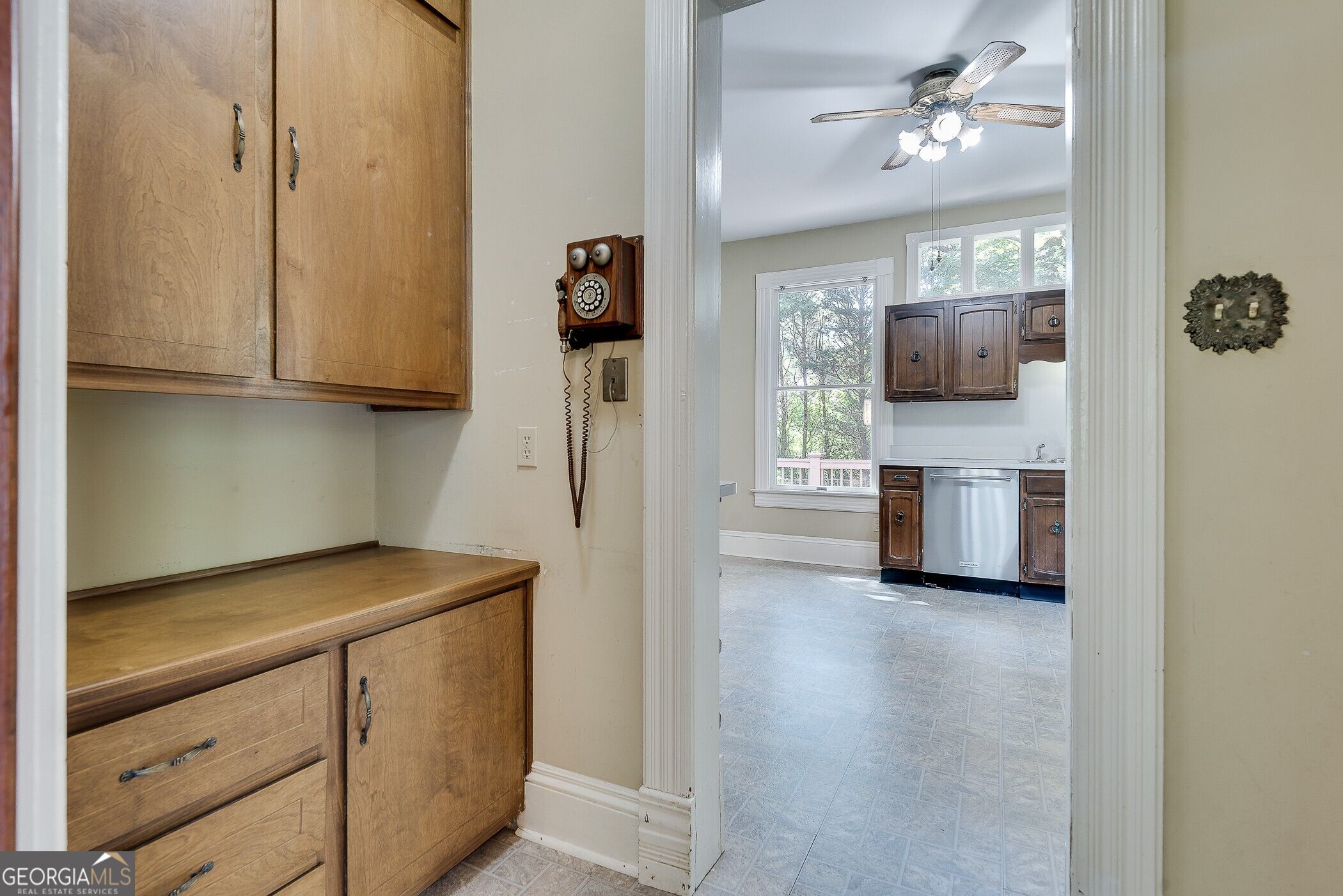 1001 Asbury Street Property Photo 19