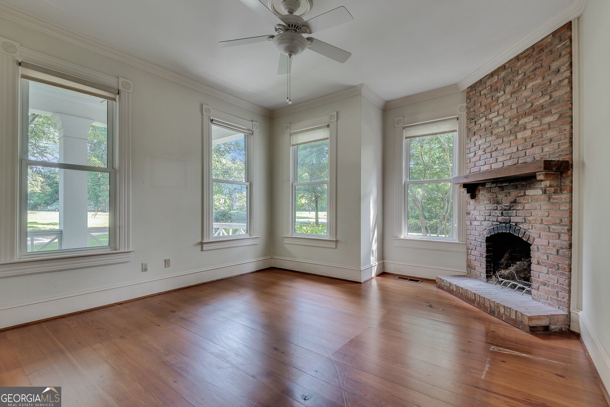 1001 Asbury Street Property Photo 40