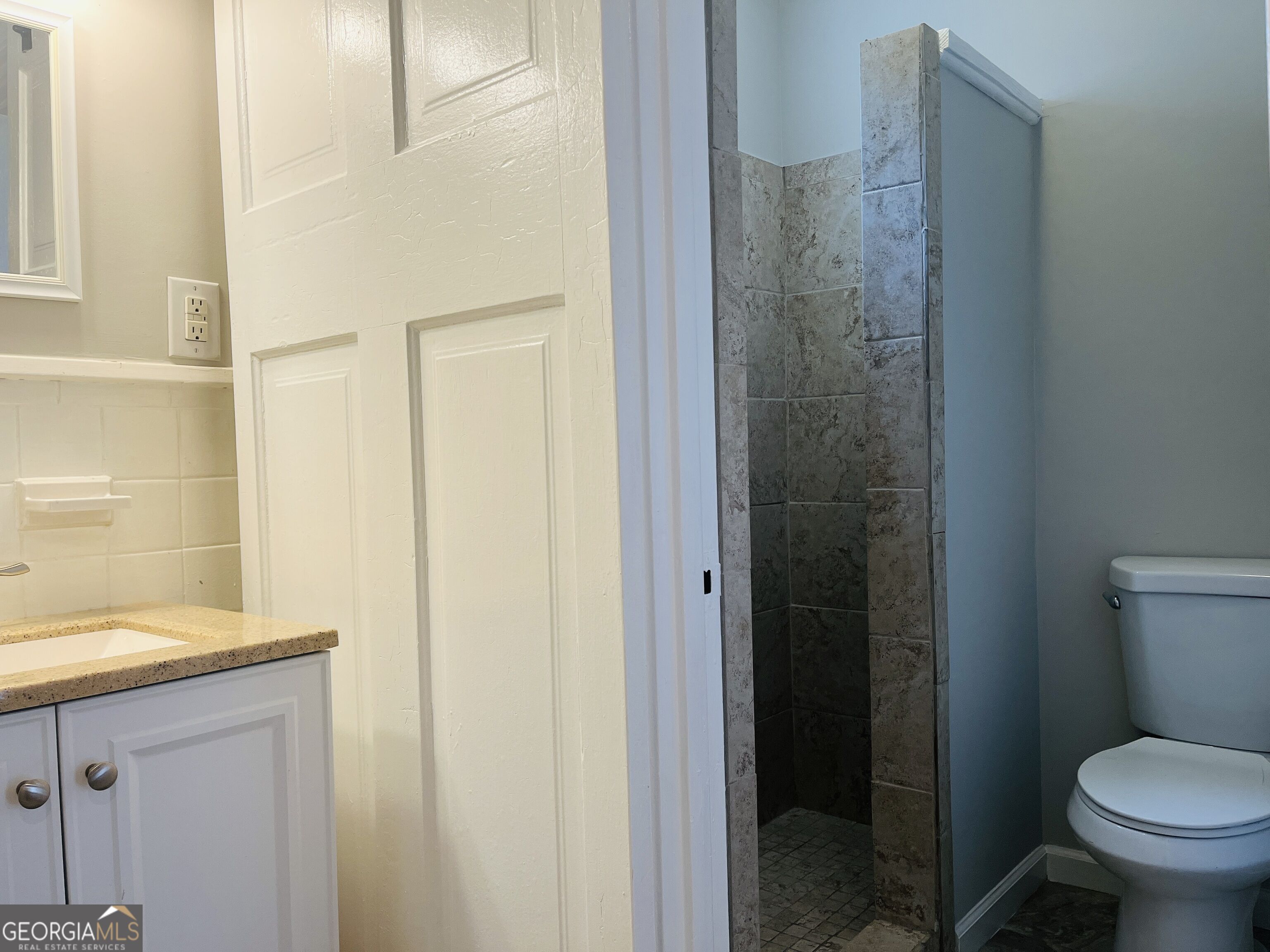 128 S Main Avenue Unit 09 Property Photo 10