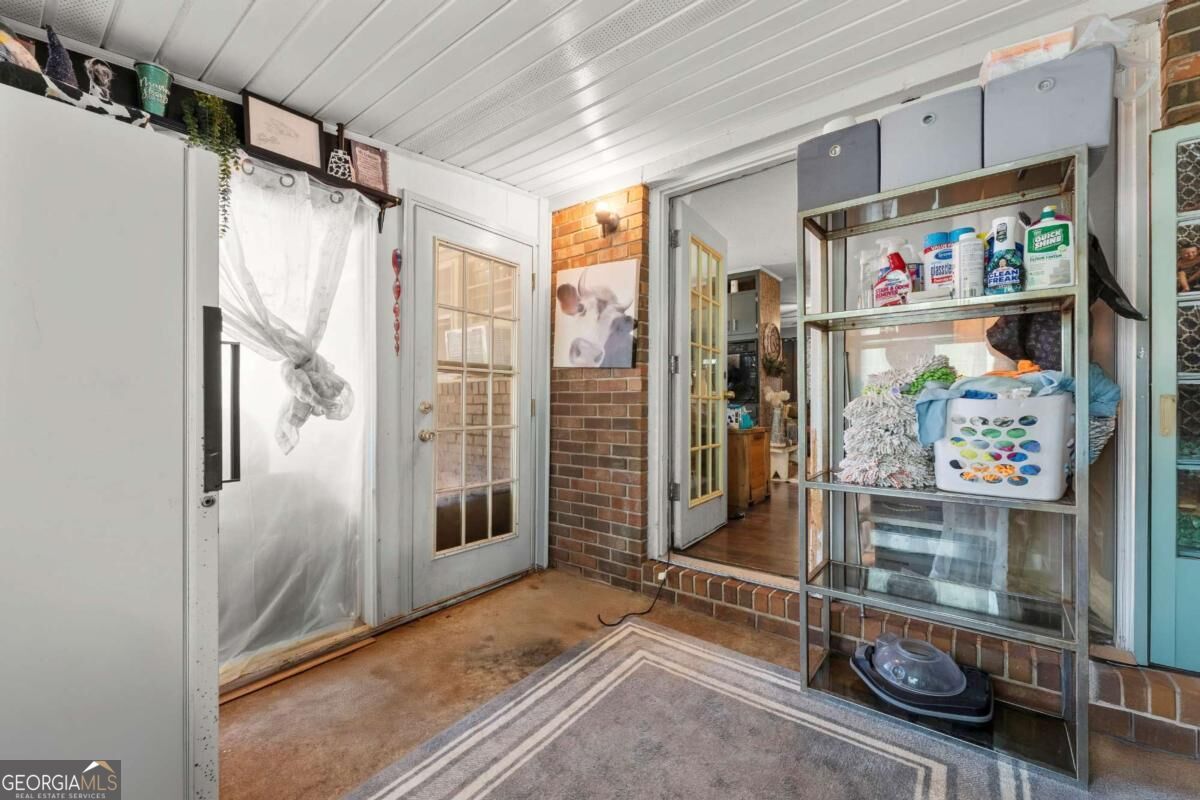 25 Dubignon Drive Property Photo 11