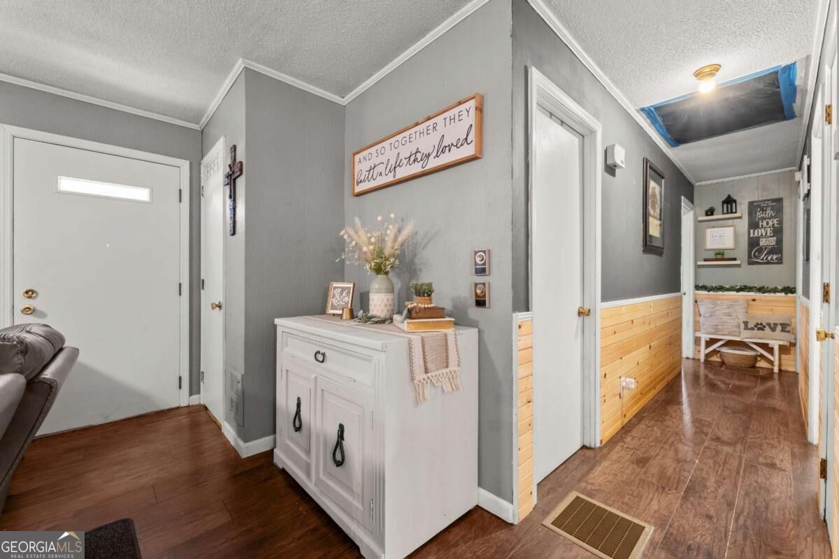 25 Dubignon Drive Property Photo 12