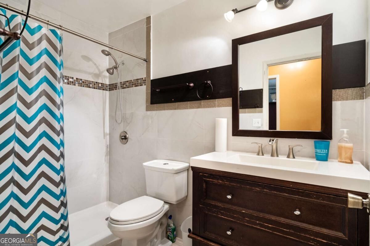 2829 Quinbery Drive Property Photo 9