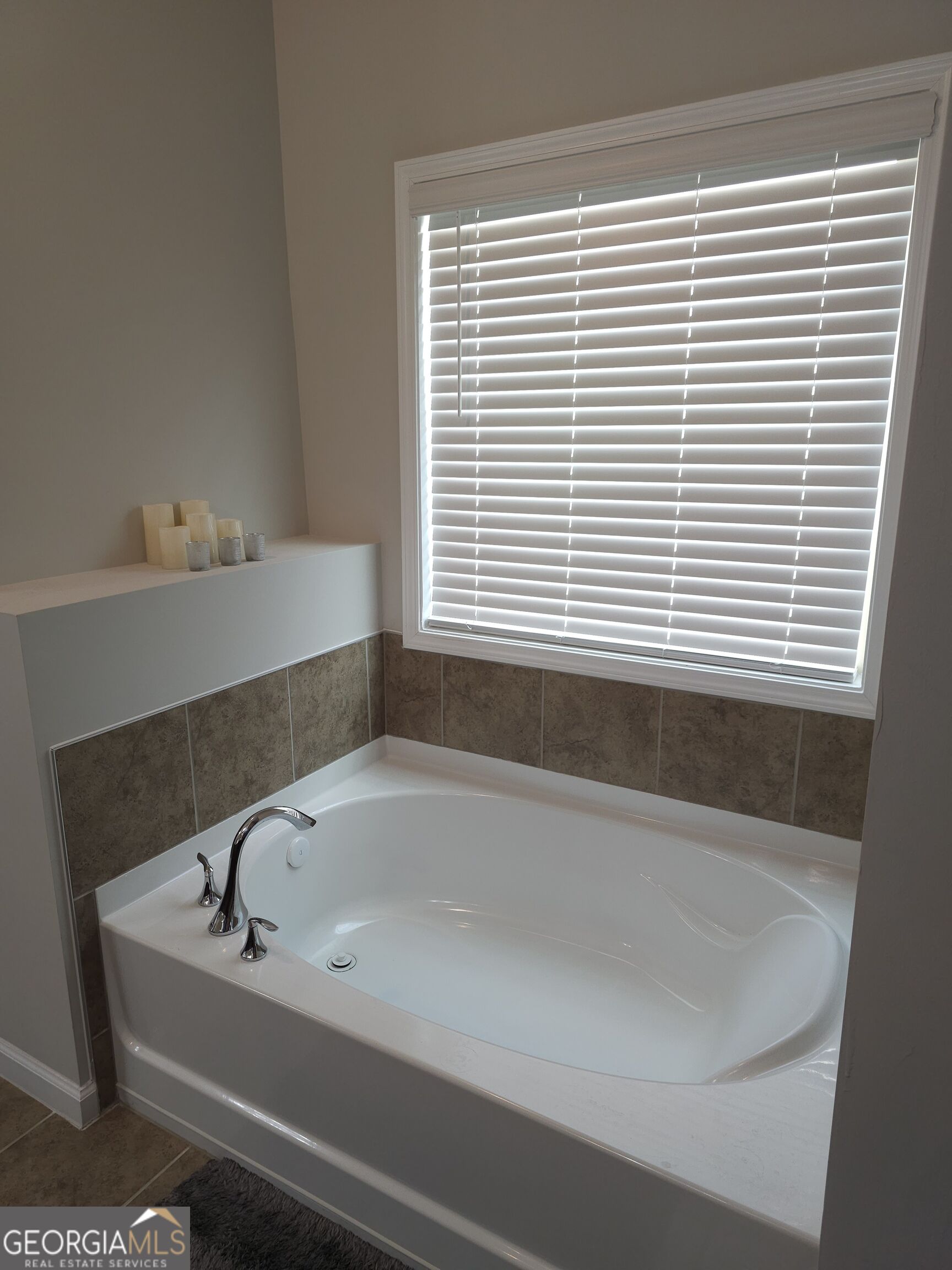 3255 Baylor Circle Property Photo 6