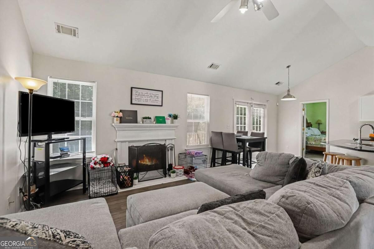 4925 Sunny Ridge Court Property Photo 7