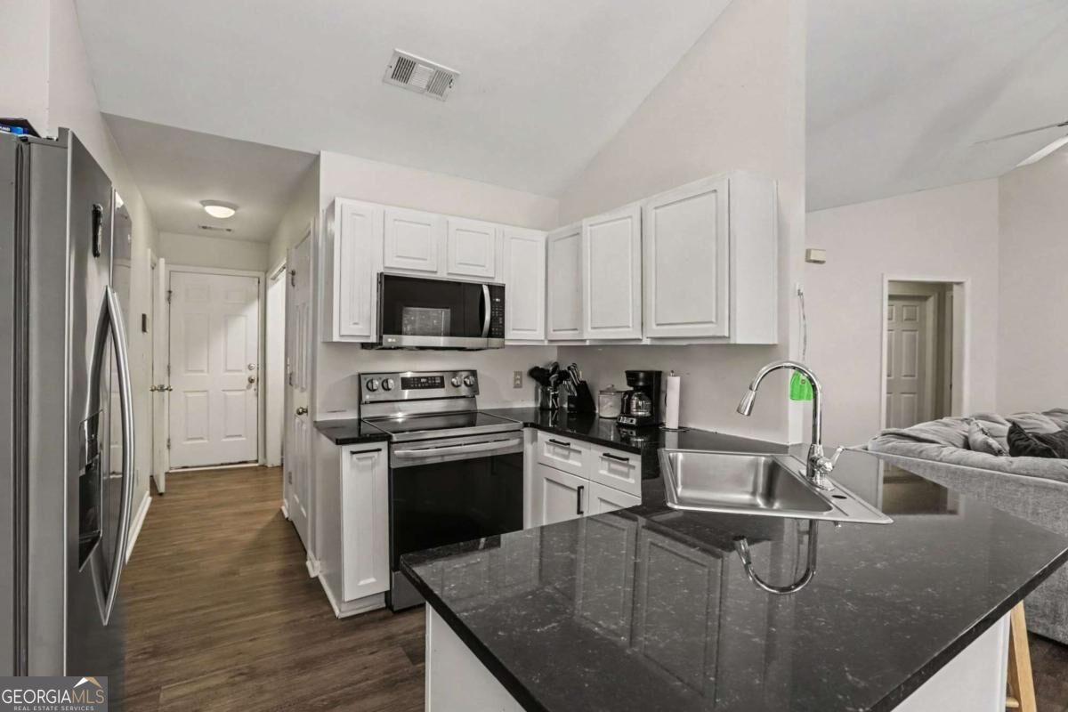 4925 Sunny Ridge Court Property Photo 11