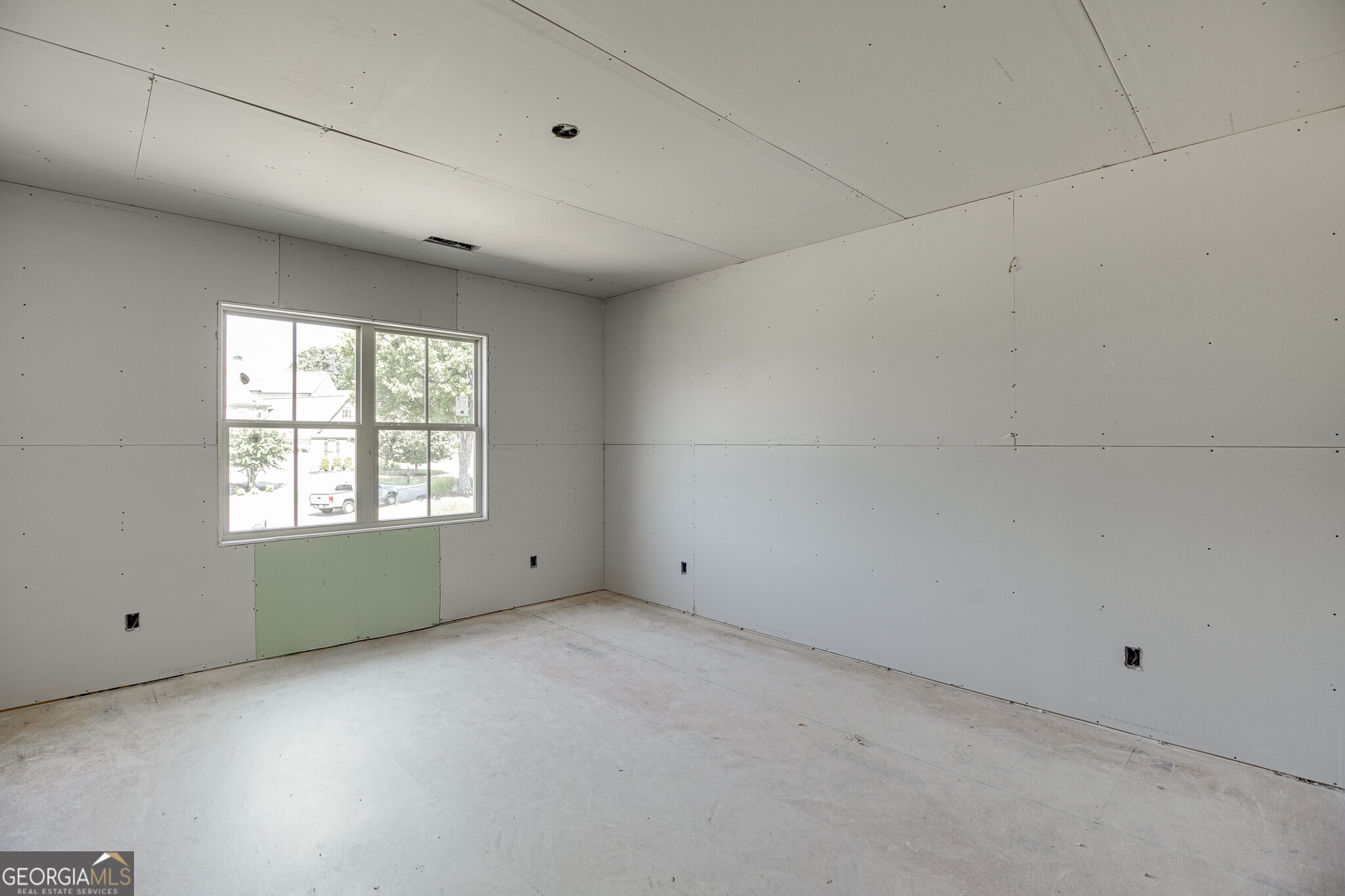 5541 Morningview Lane Property Photo 22
