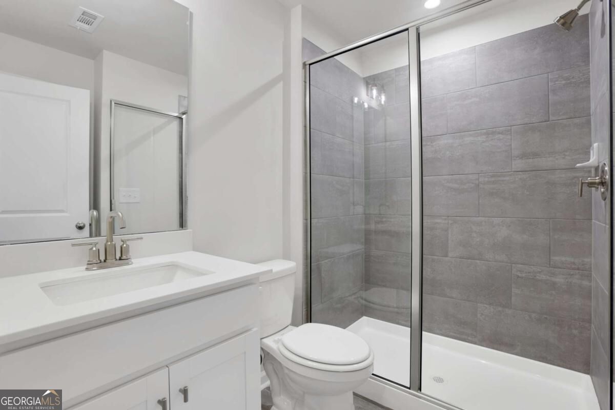 6001 Haviland Alley Property Photo 9