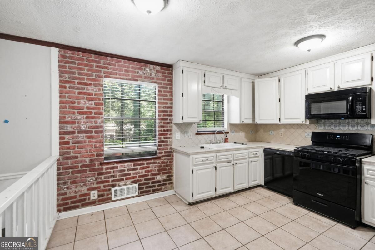 367 Bedford Street Sw Property Photo 13