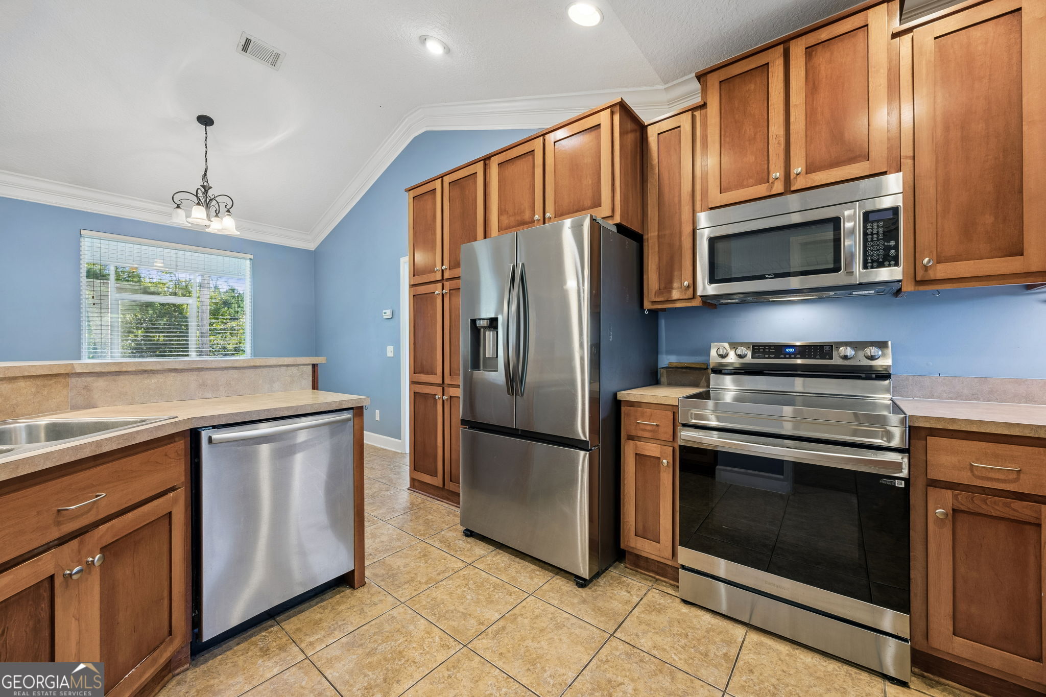 311 Holly Haven Drive Property Photo 13