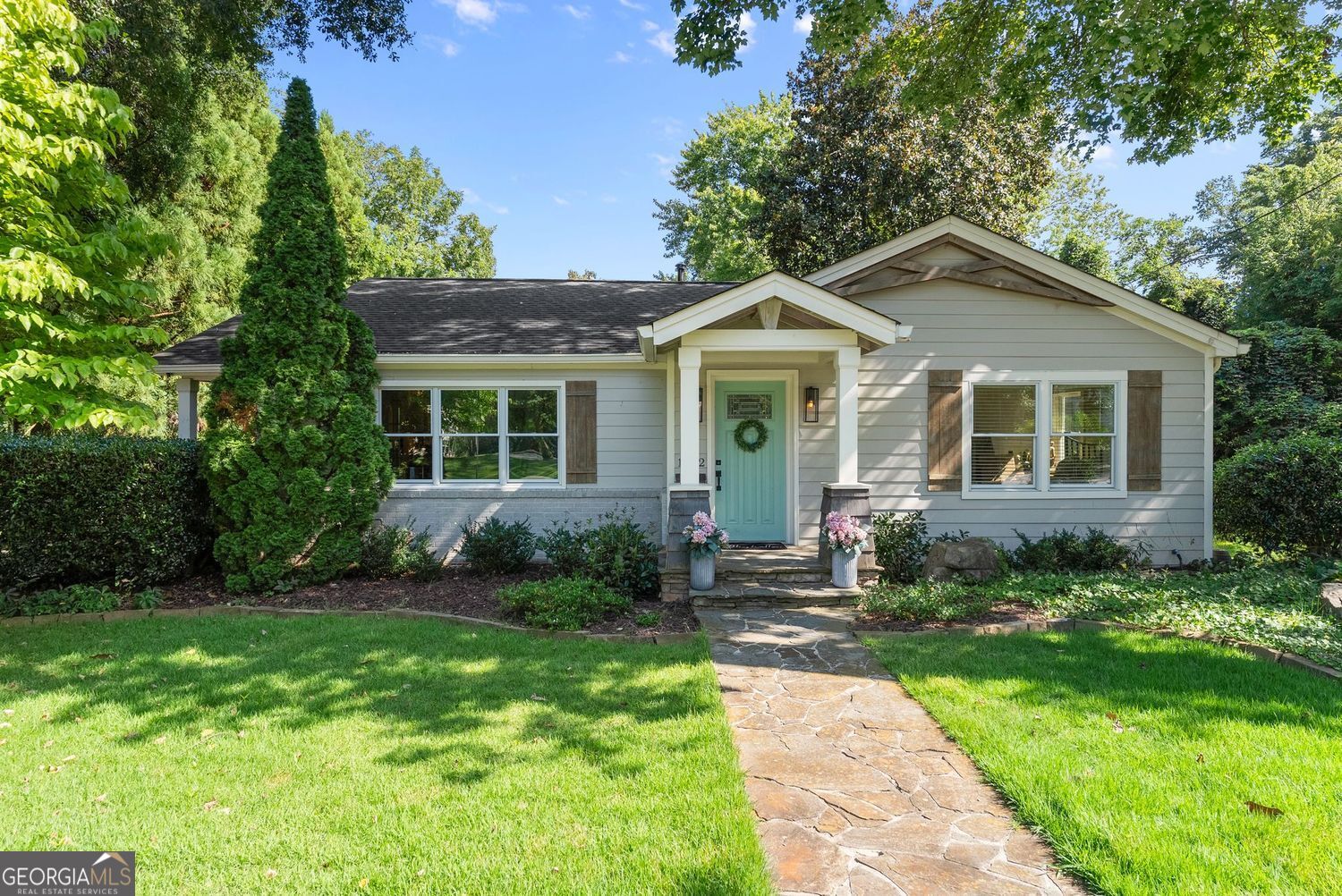 1022 Park Street Property Photo 1