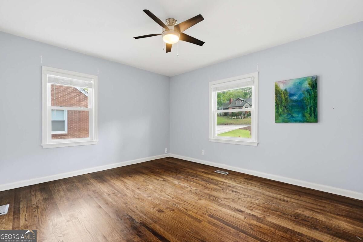 1091 Walker Drive Property Photo 8