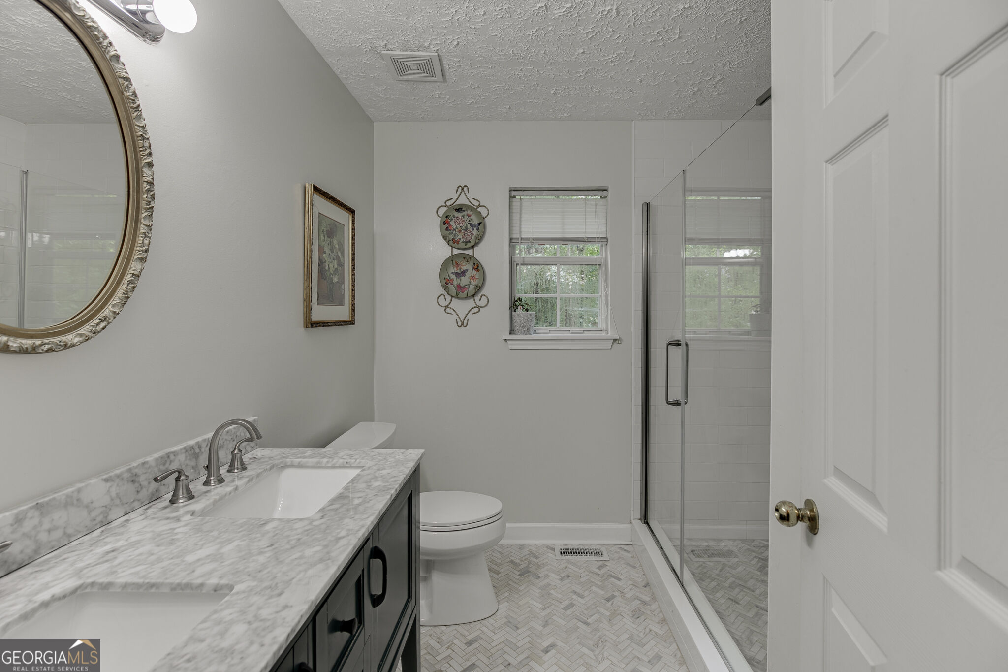 9420 Manor Lane Property Photo 16