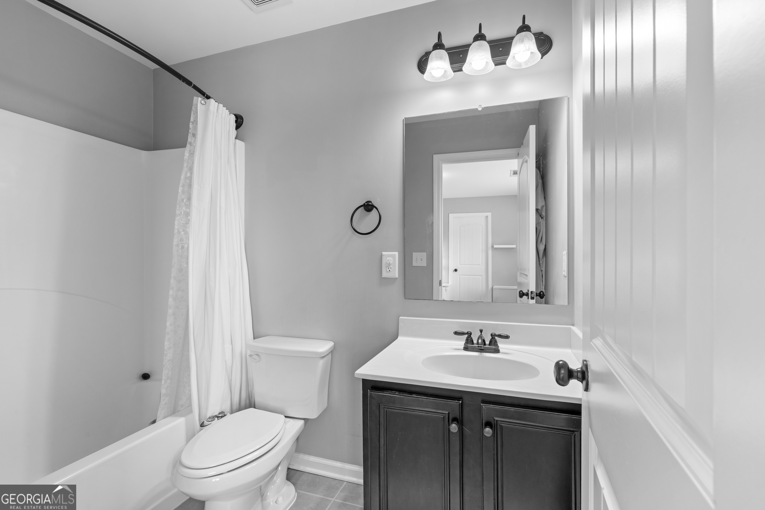 3833 Steinhauer Road Ne Property Photo 23