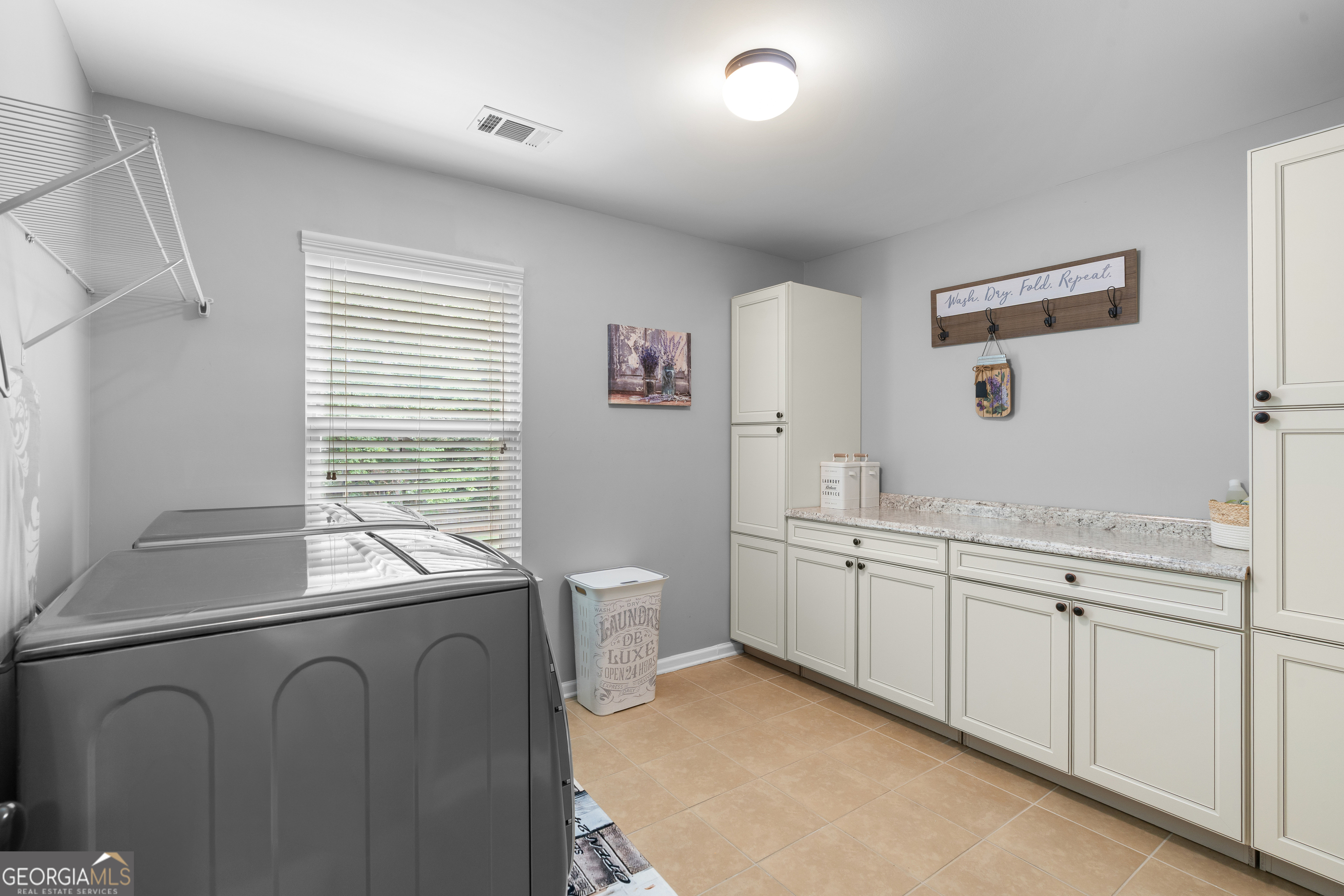 3833 Steinhauer Road Ne Property Photo 28