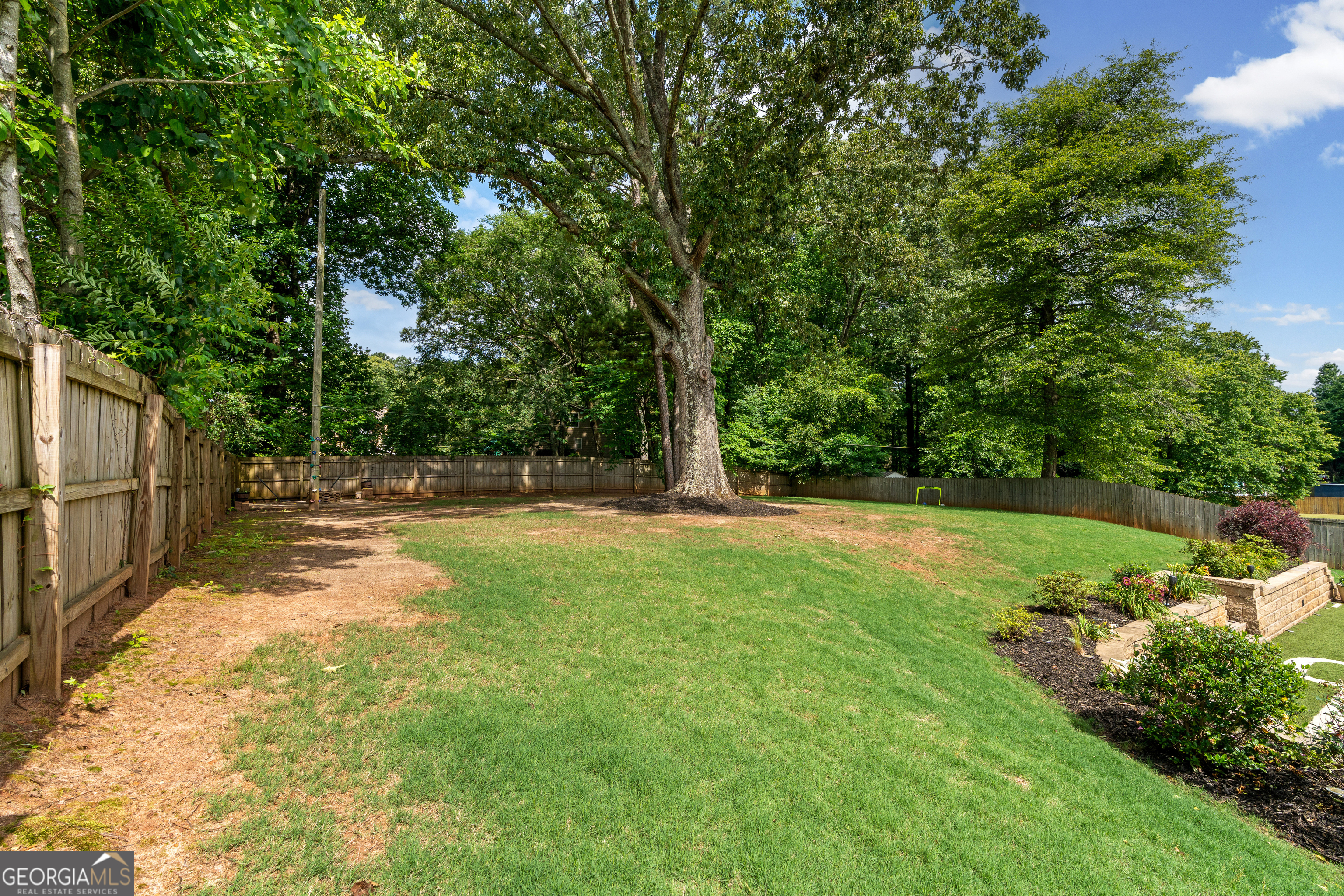 3833 Steinhauer Road Ne Property Photo 40