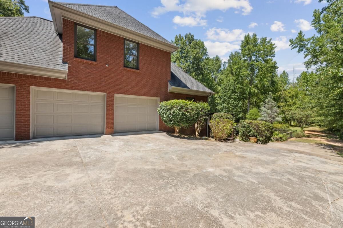 35 Cornish Trace Drive Property Photo 7
