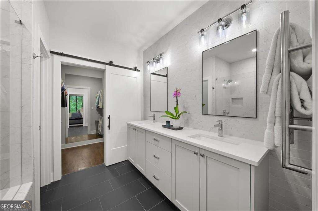 550 N Highland Avenue Ne # 9 Property Photo 31