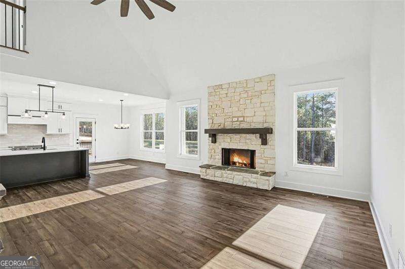 994 Cable Road Property Photo 6