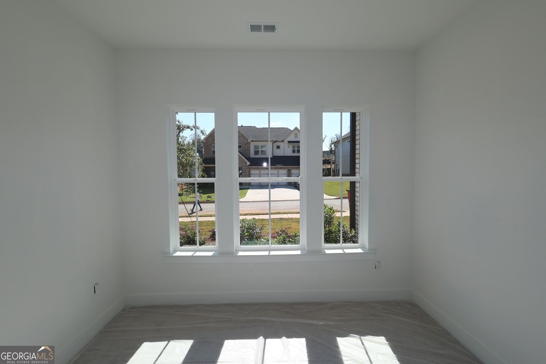 4825 Beechnut Circle Property Photo 9