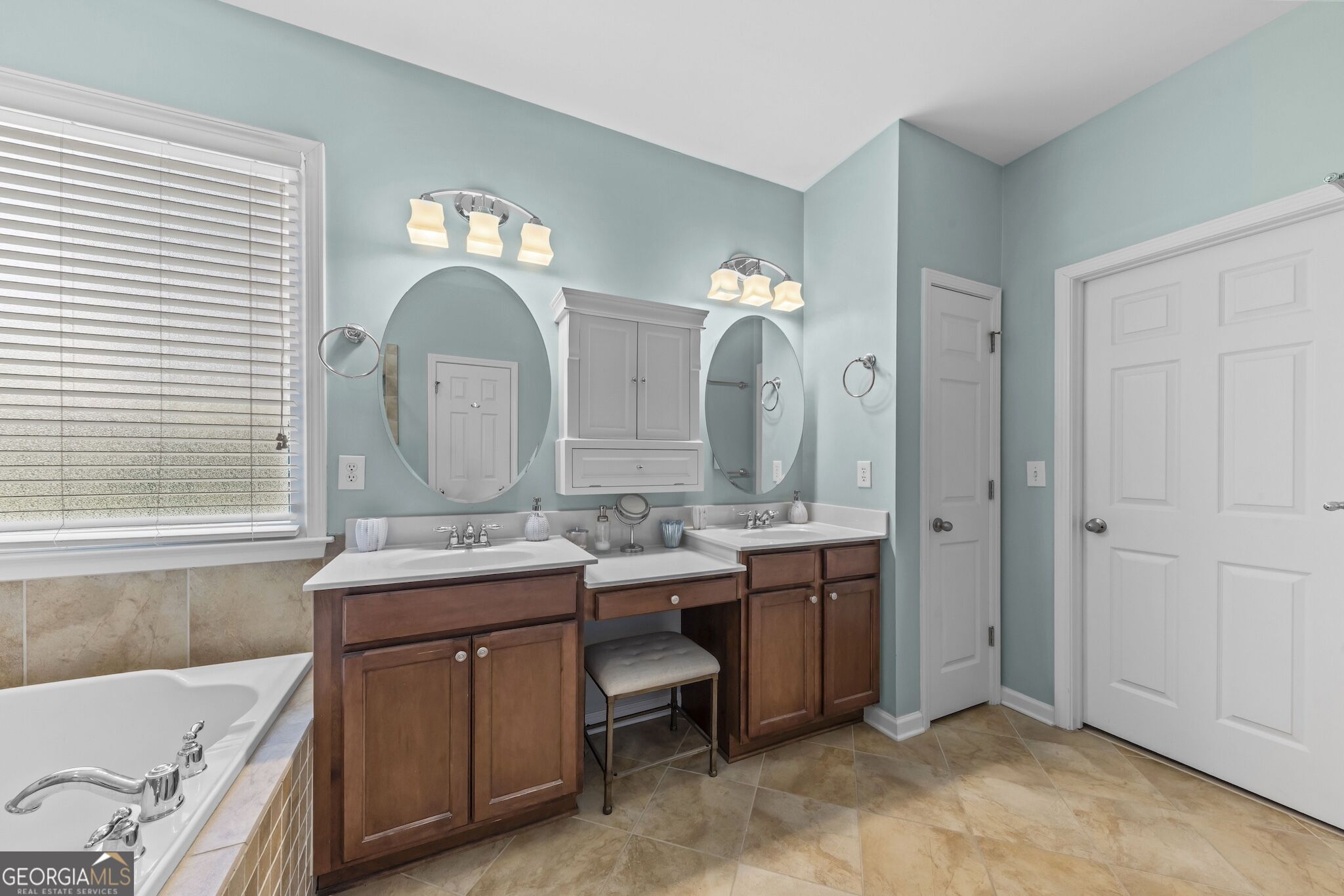 7525 Brookstone Circle Property Photo 28