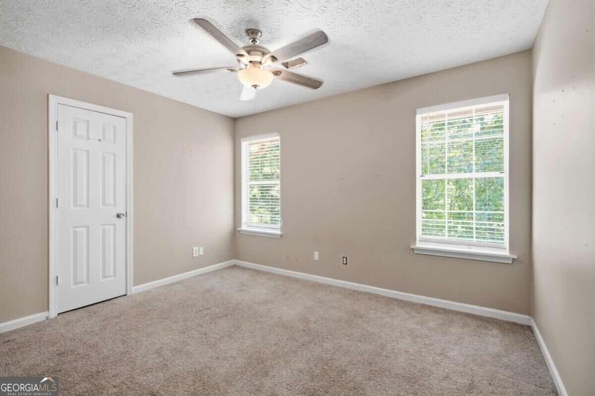 5785 Shoal Creek Drive Property Photo 18