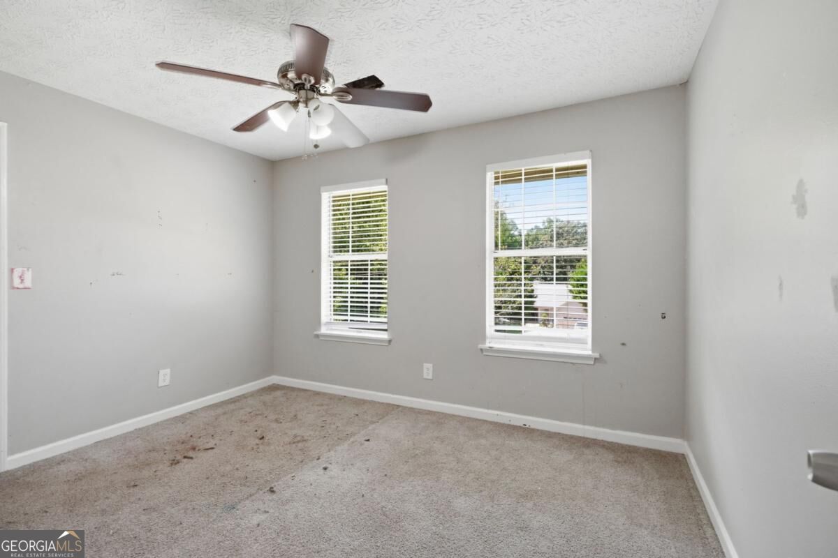 5785 Shoal Creek Drive Property Photo 20