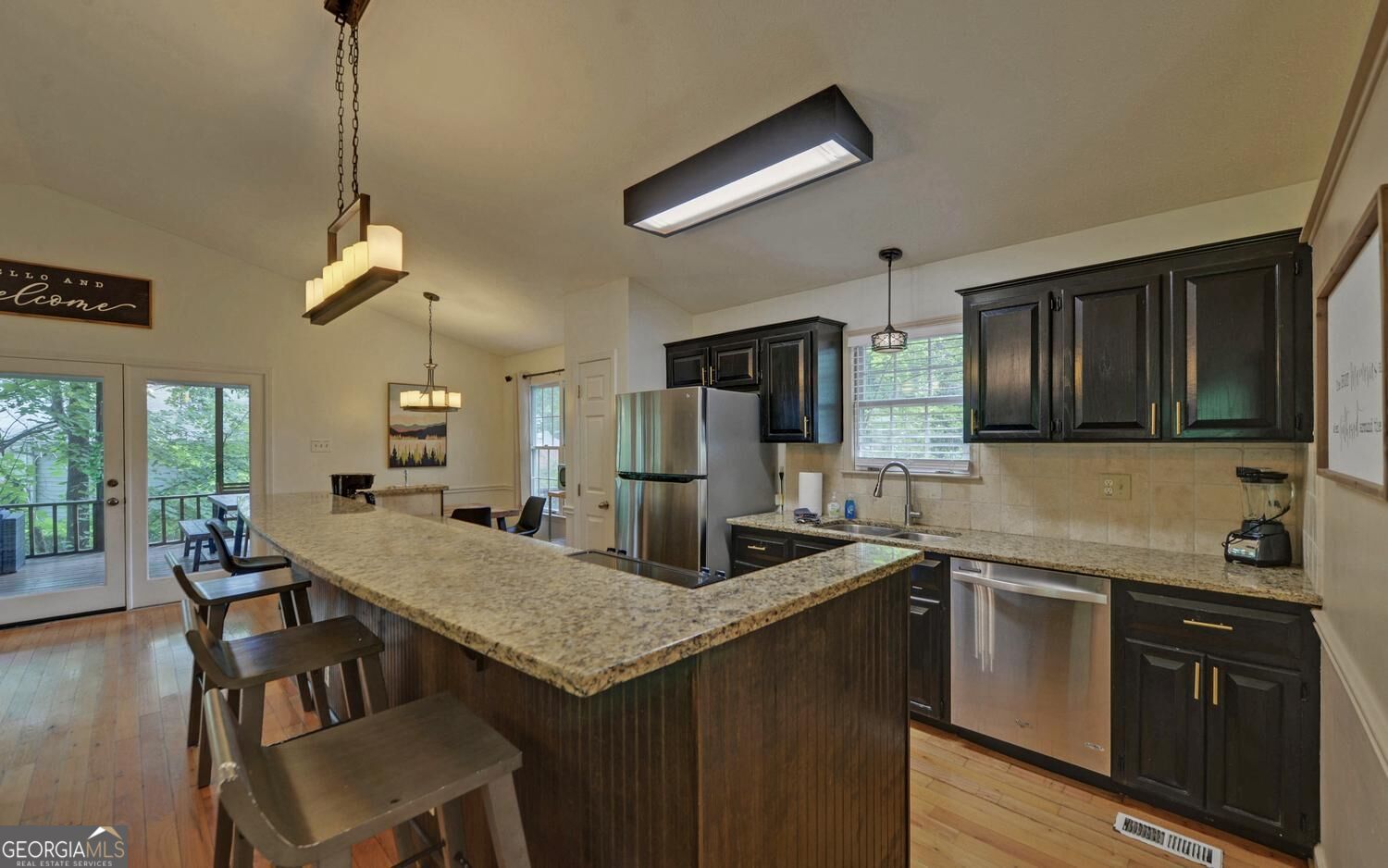 303 River Point Road Property Photo 9