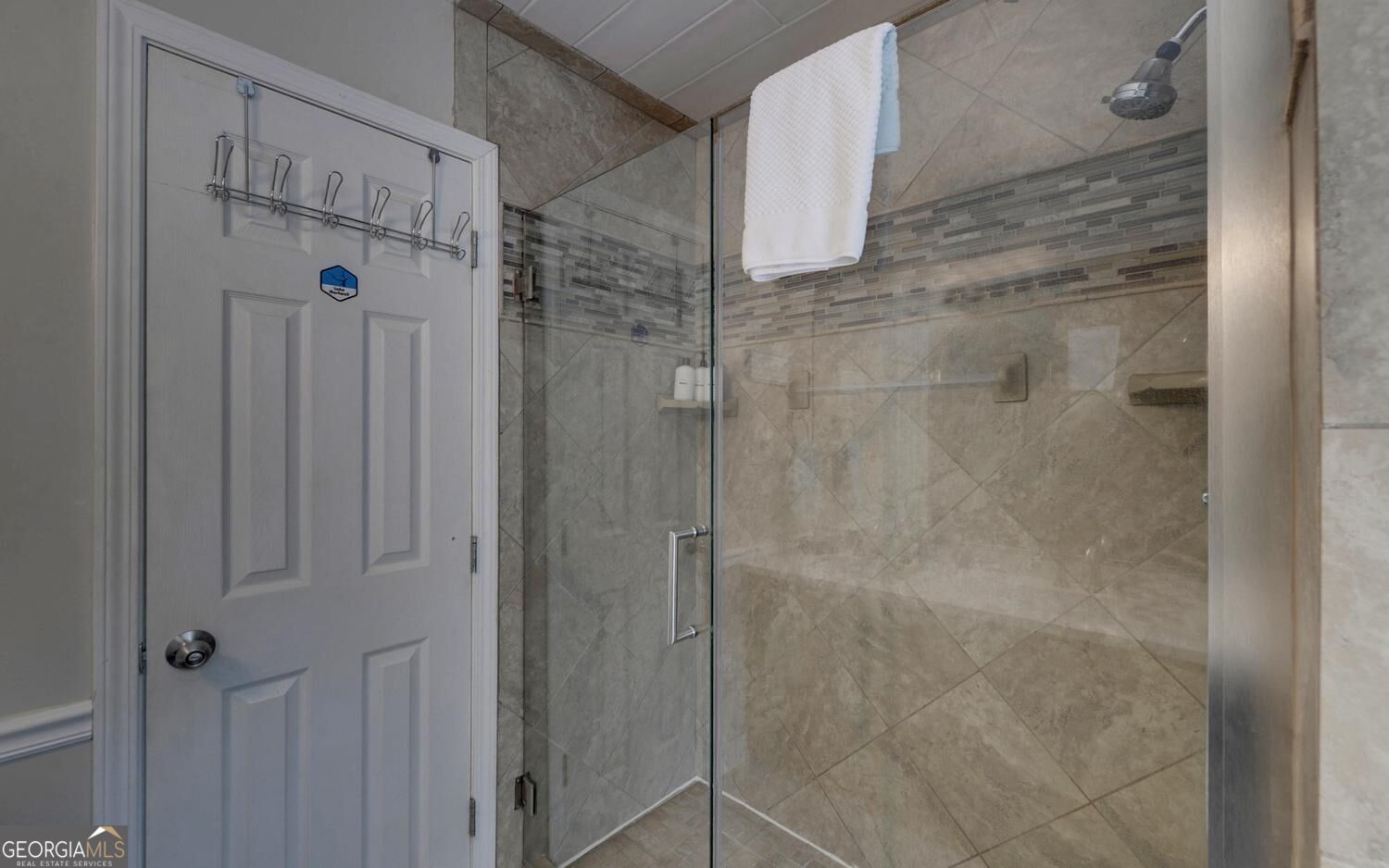 303 River Point Road Property Photo 15