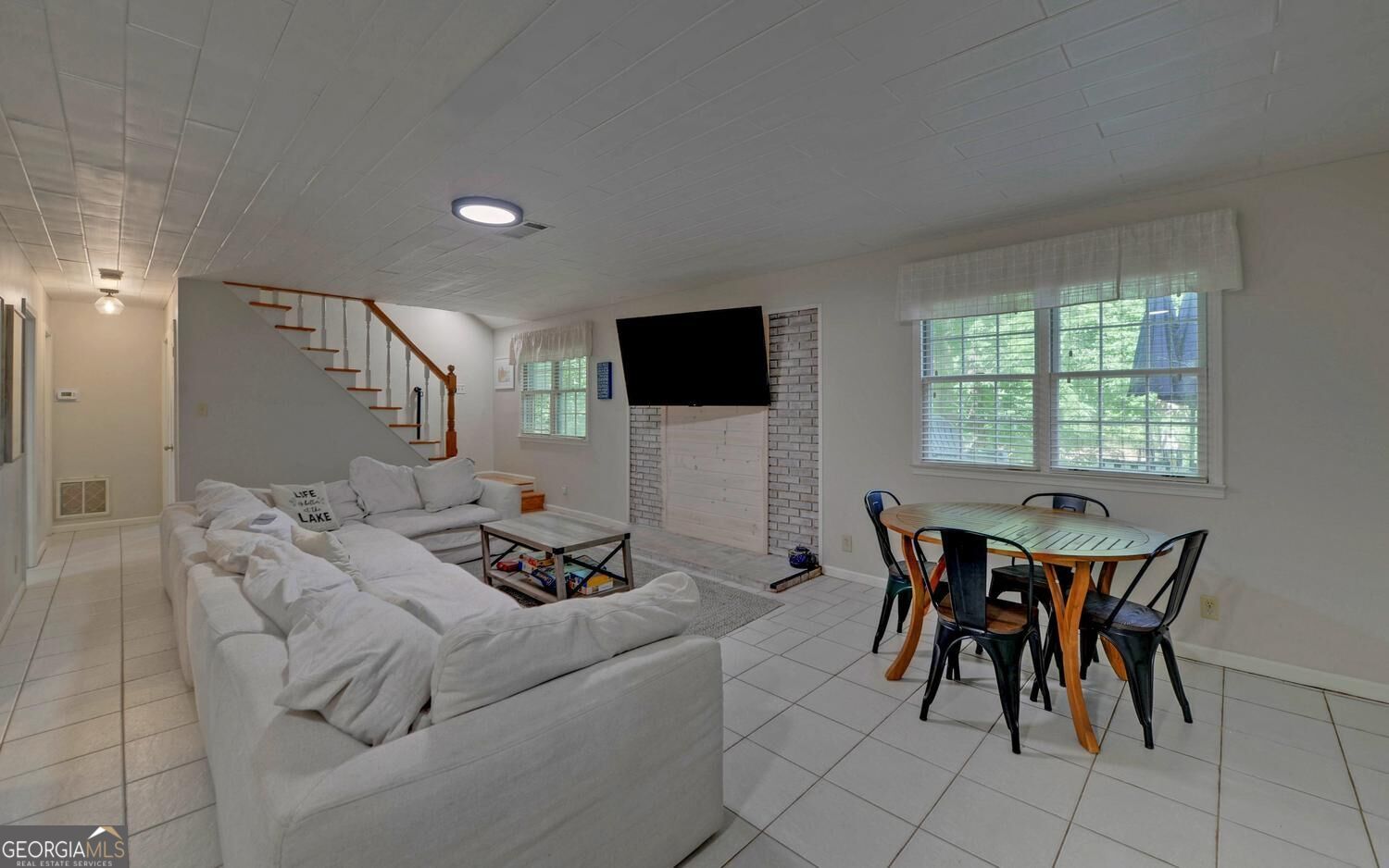 303 River Point Road Property Photo 22