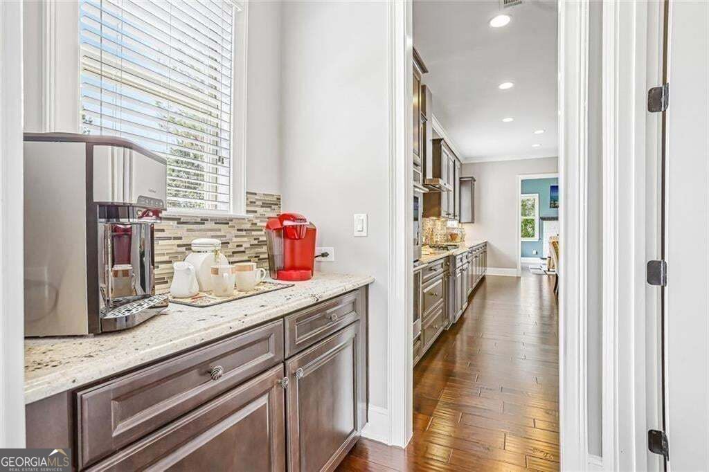3775 Jodeco Circle Property Photo 6
