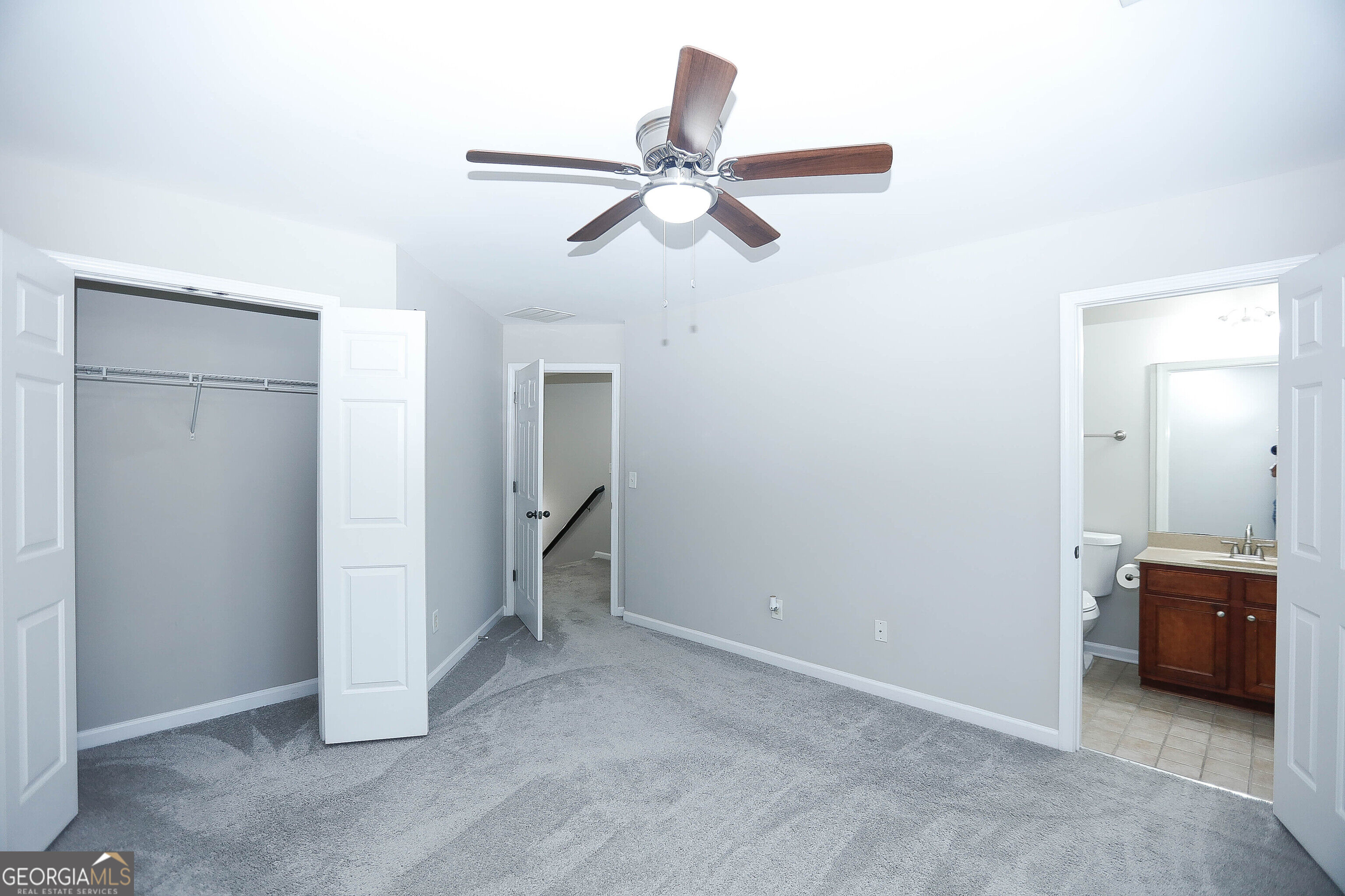 708 Village Field Court Property Photo 35