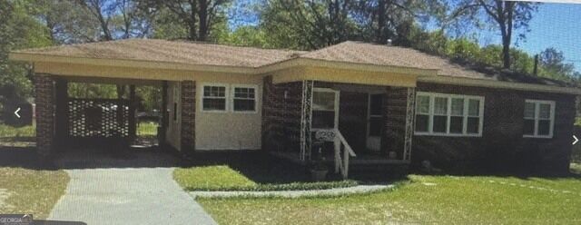 119 Country Club Road Property Photo 1
