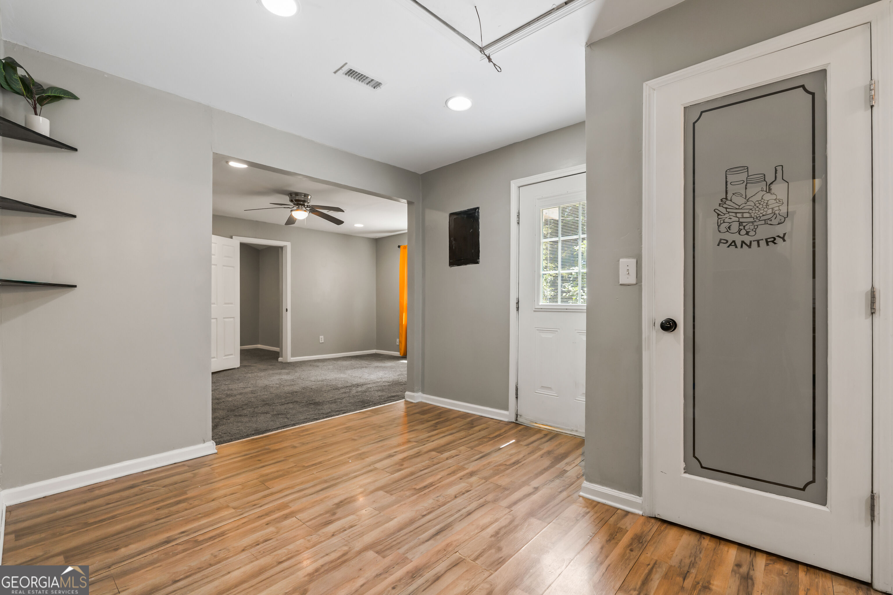 45 Domineck Street Property Photo 6