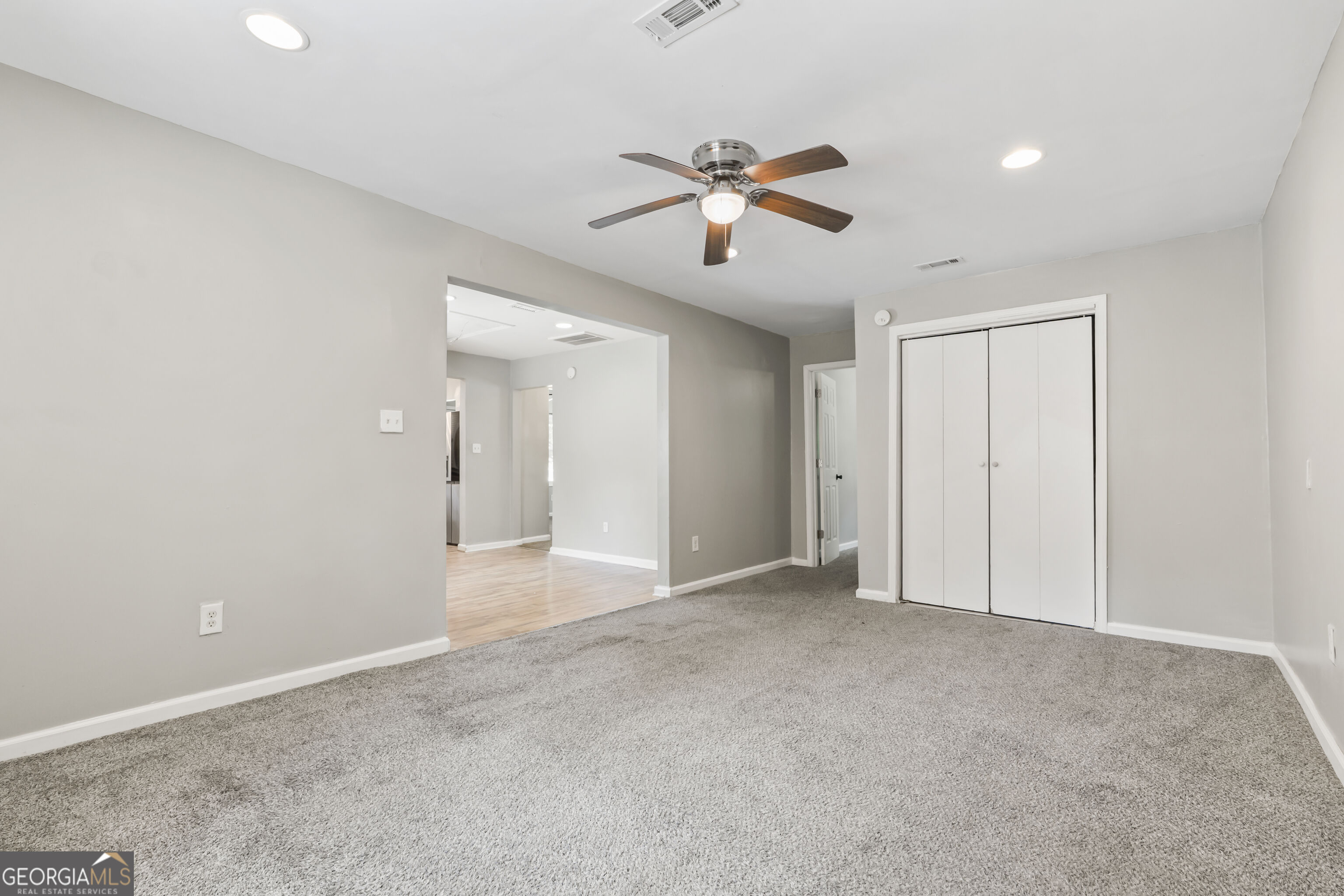 45 Domineck Street Property Photo 8