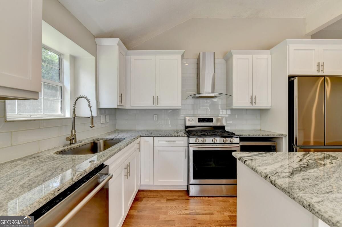 10525 Willow Meadow Circle Property Photo 11