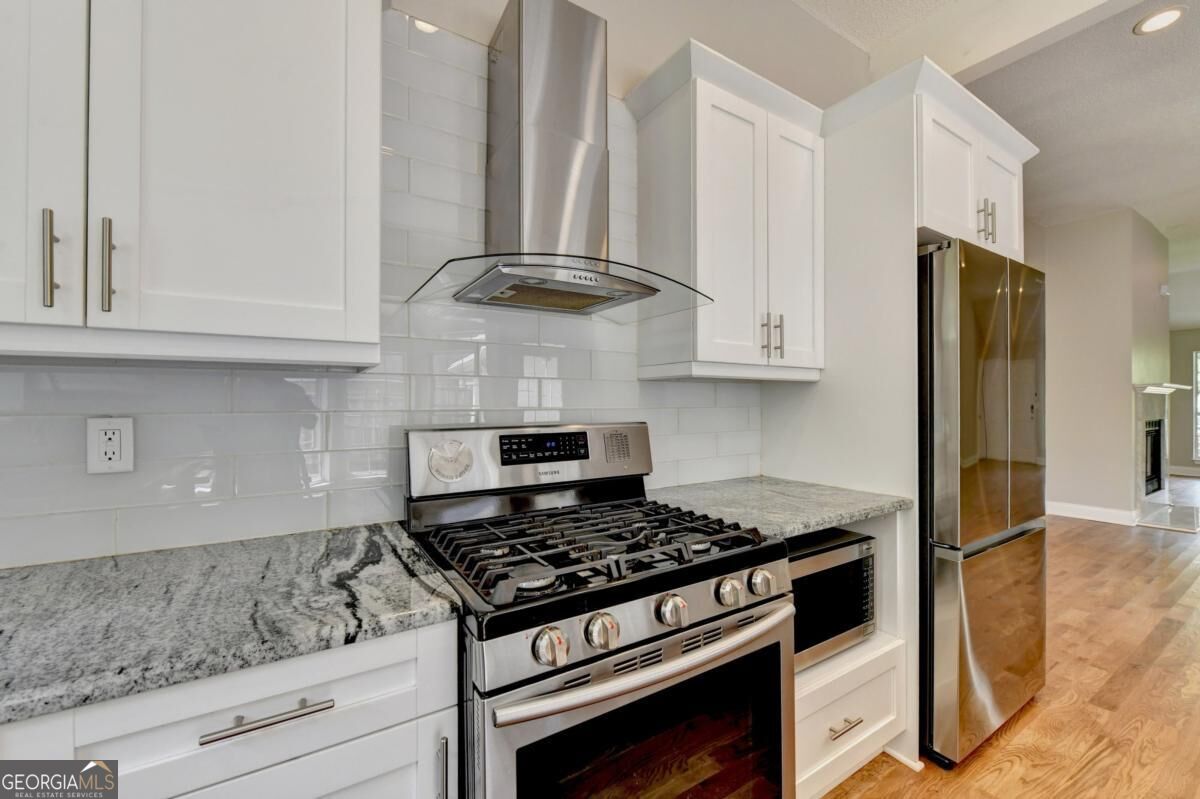 10525 Willow Meadow Circle Property Photo 12