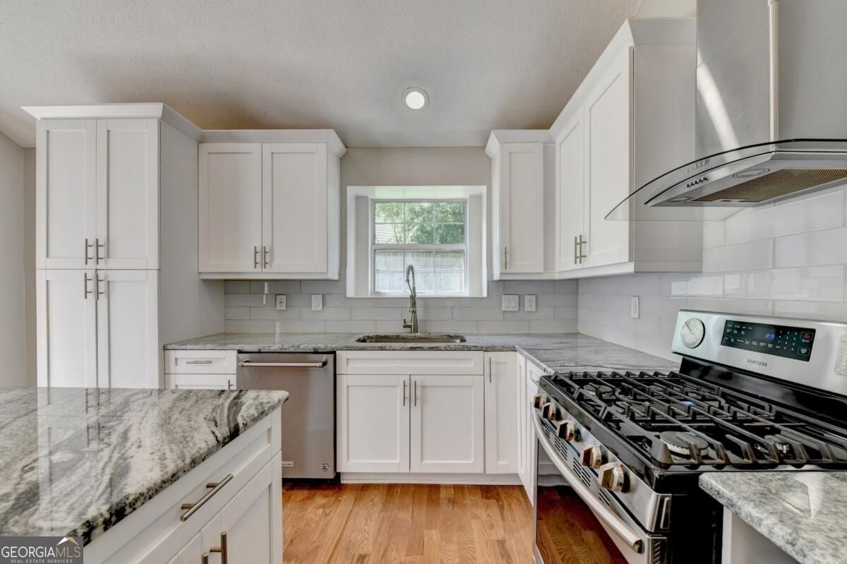 10525 Willow Meadow Circle Property Photo 13