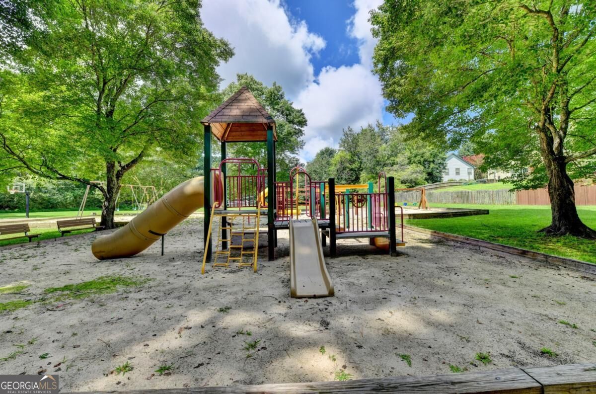 10525 Willow Meadow Circle Property Photo 32