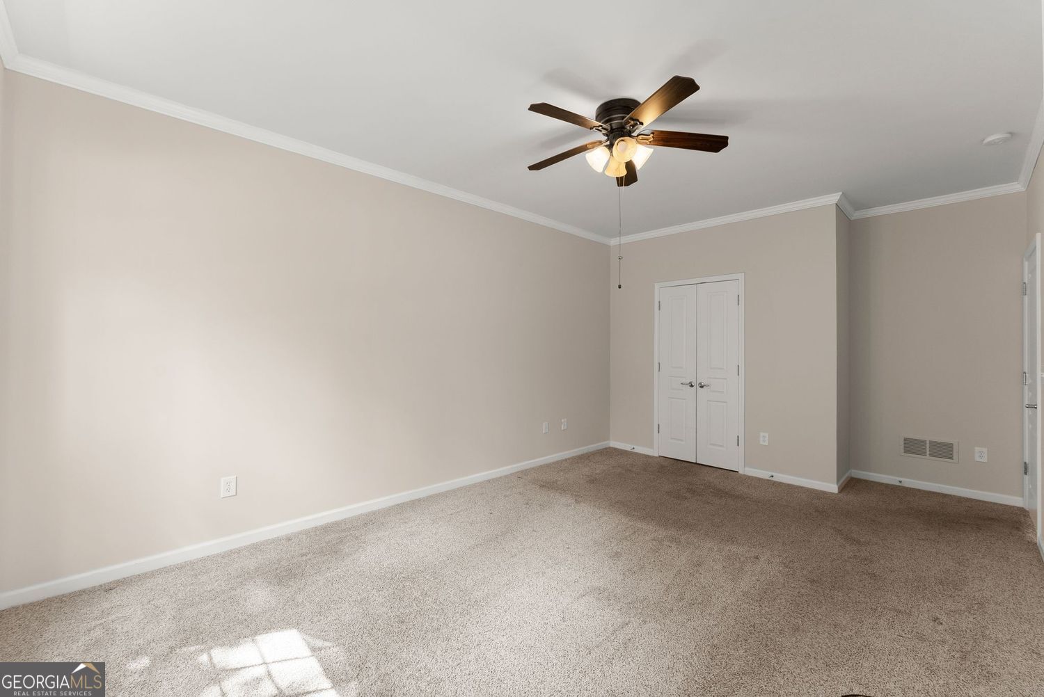 6142 Longleaf Drive Property Photo 12