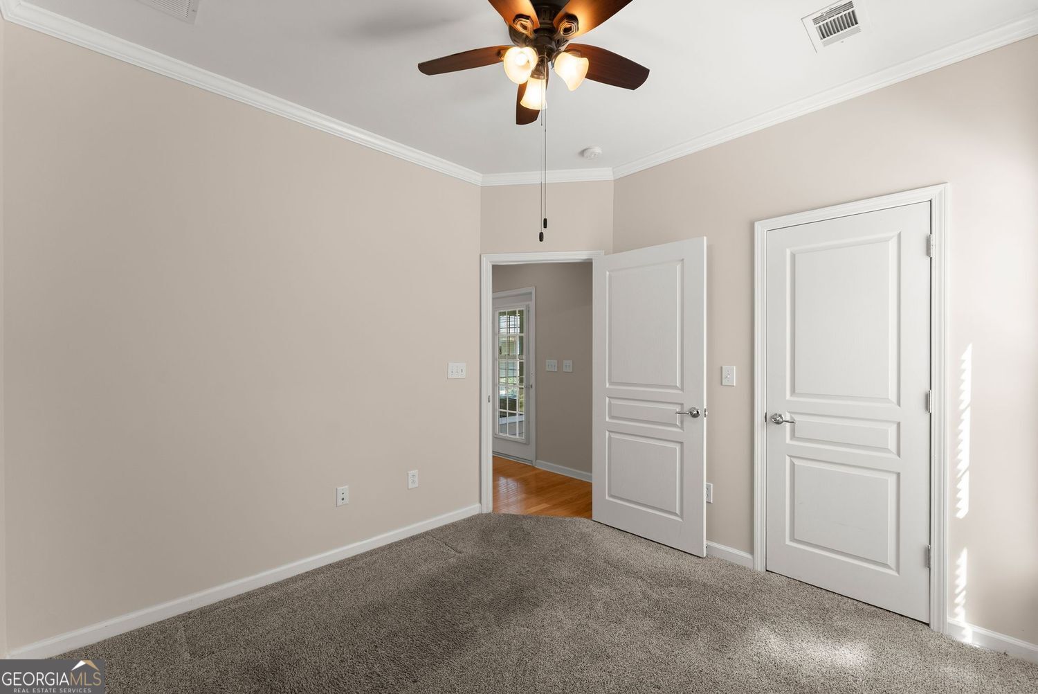 6142 Longleaf Drive Property Photo 18