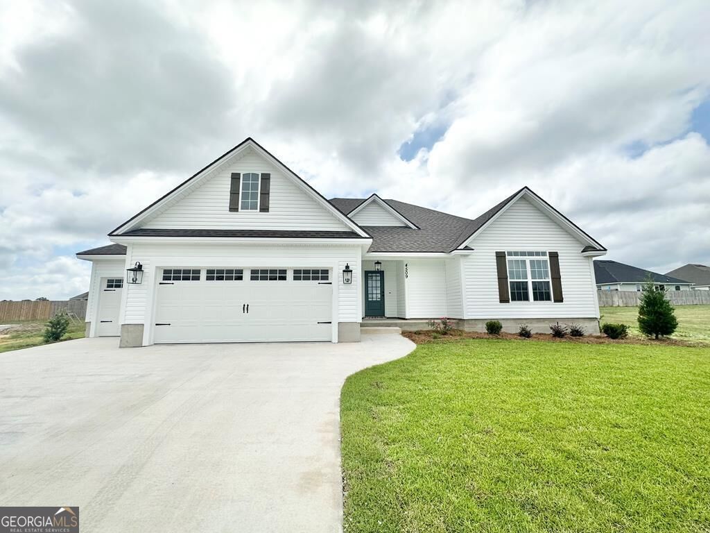 4509 Samuel Way Property Photo 1