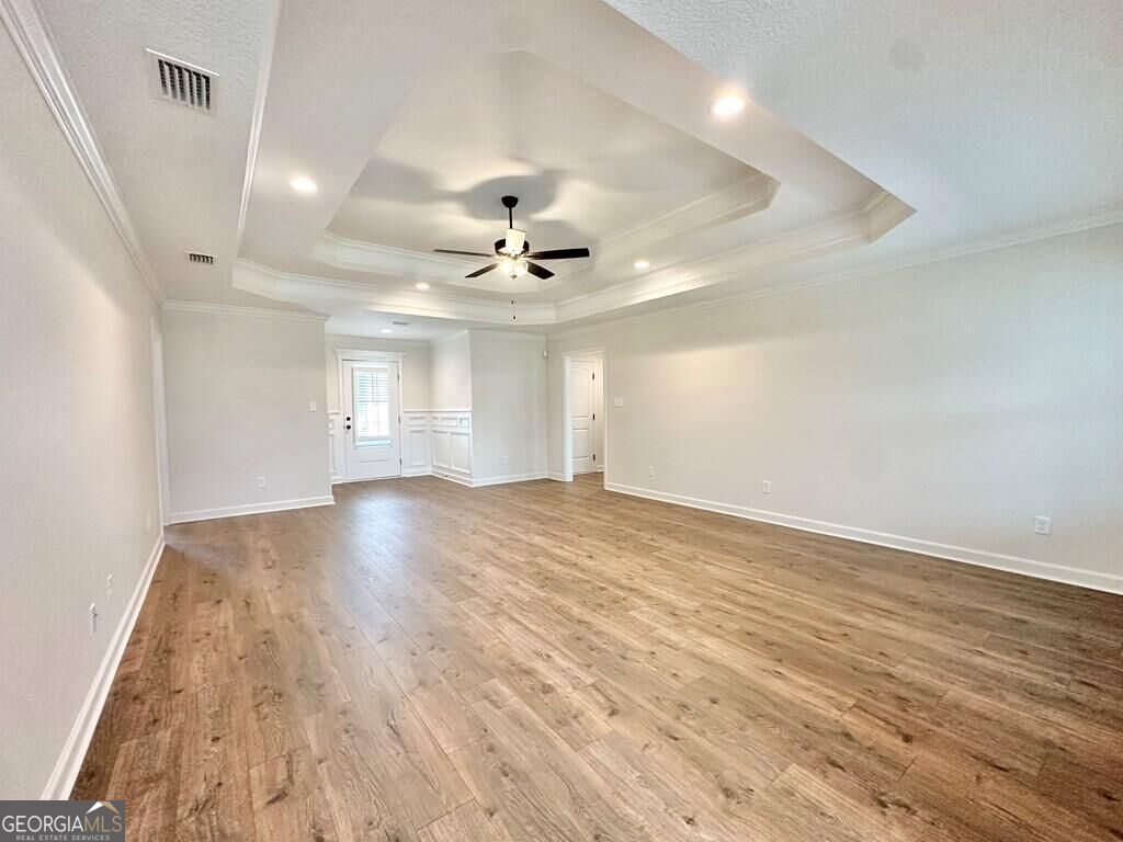 4509 Samuel Way Property Photo 6