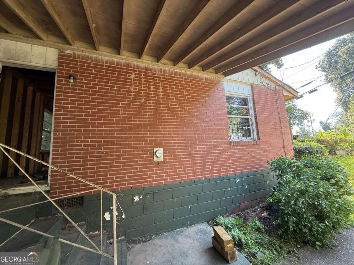 264 Nw Fairburn Road Nw Property Photo 6