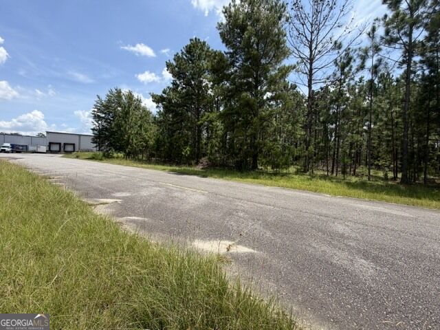 1906 Transus Drive Property Photo 3