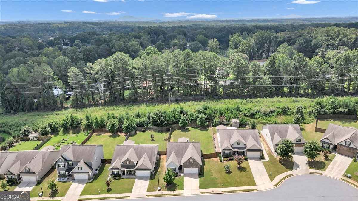 221 Woodford Drive Property Photo 37