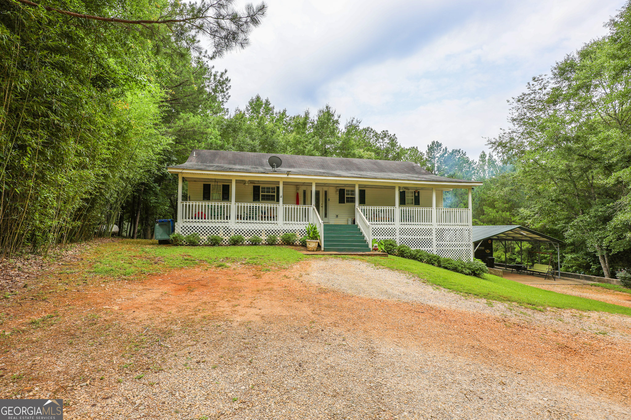 42 Deer Pointe Court Property Photo 3